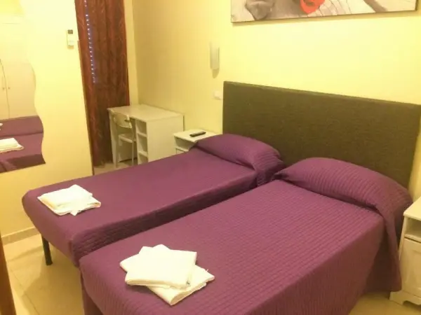 Tiburtina Hotel Holiday 7